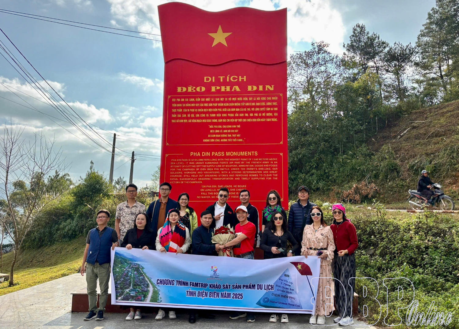 Sở Văn hóa, Thể thao và Du lịch phối hợp với đoàn Famtrip khảo sát sản phẩm du lịch trên địa bàn tỉnh.